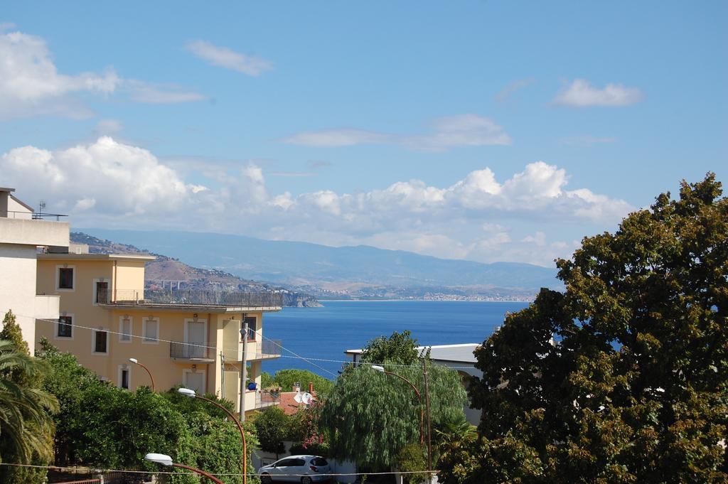 B&B Villa Francesca Soverato Marina Δωμάτιο φωτογραφία